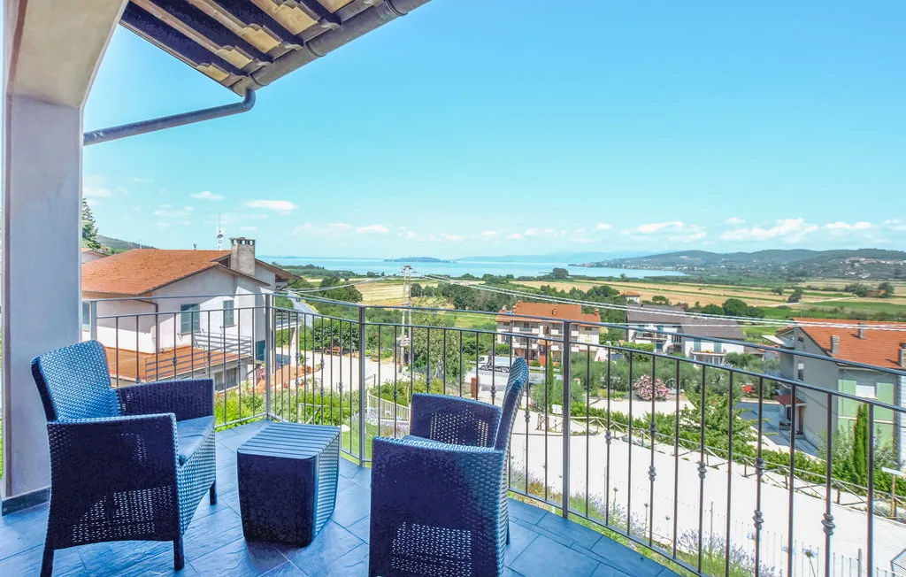 dormire-vicino-al-lago-villa-agilla