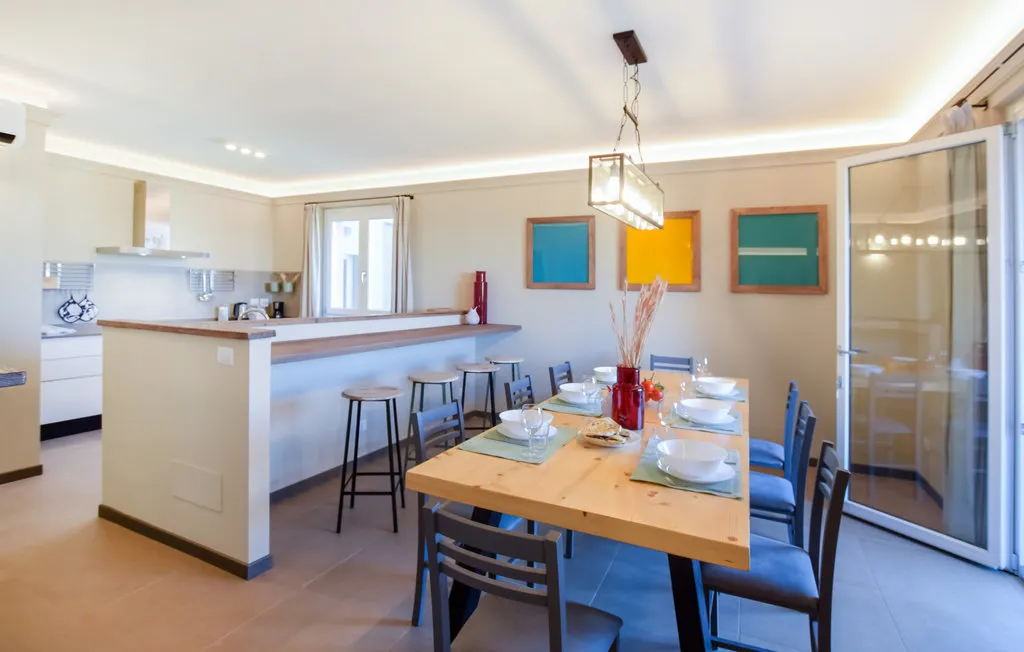 villa-agilla-sala-da-pranzo