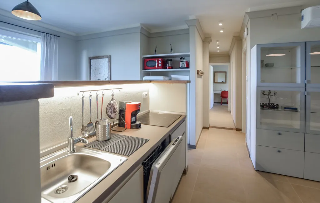 villa-ninfa-cucina-2